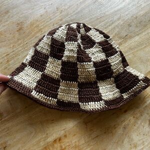 Minga: Handmade Crochet Checkerboard Bucket Hat - Brown & Cream